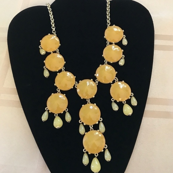 Joan Rivers Yellow Statements Neckace - Picture 1 of 6